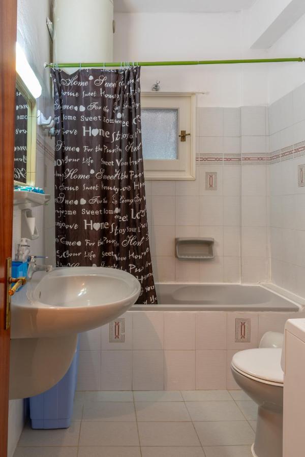 Villa Emily Ahílio Kültér fotó